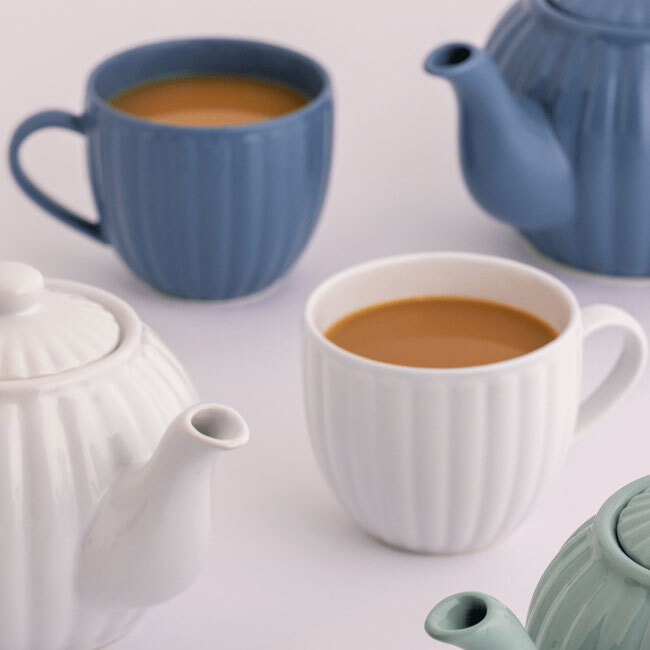 Price & Kensington | White Luxe Oversized Mug in use with collection