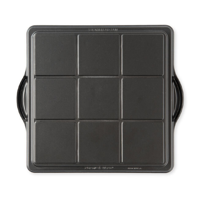 Nordic Ware English Shortbread Pan