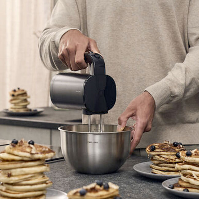 Zwilling XTEND Cordless Hand Mixer, Starter Set in use