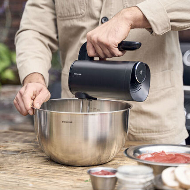 Zwilling XTEND Cordless Hand Mixer, Starter Set in use