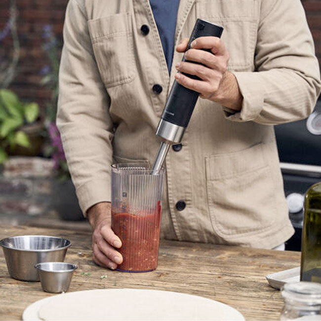 Zwilling XTEND Cordless Hand Blender, Starter Set in use