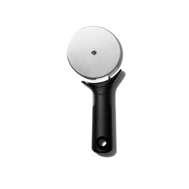 Product OXO Good Grips Small Pizza/Pastry Wheel