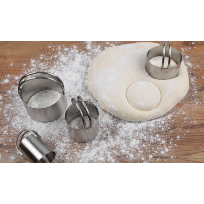 RSVP International Round Biscuit Cutter Set in use