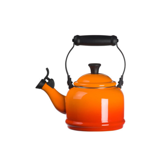 Le Creuset Demi Whistling Teakettle | Flame