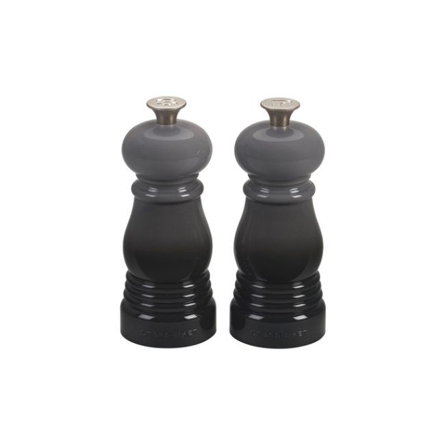 Le Creuset Petite Salt and Pepper Mill Set | Oyster