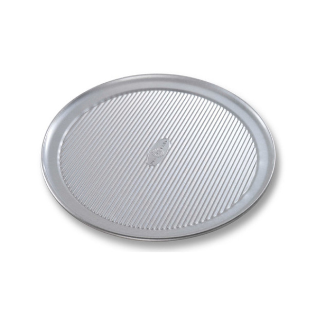 Product USA Pan Commercial 14-Inch Wide Rim Pizza Pan