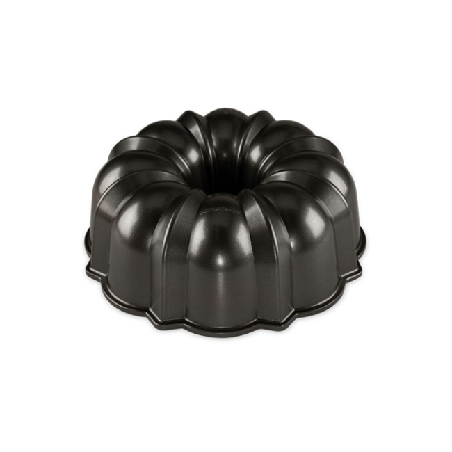 Nordic Ware 12-Cup Bundt Pan 