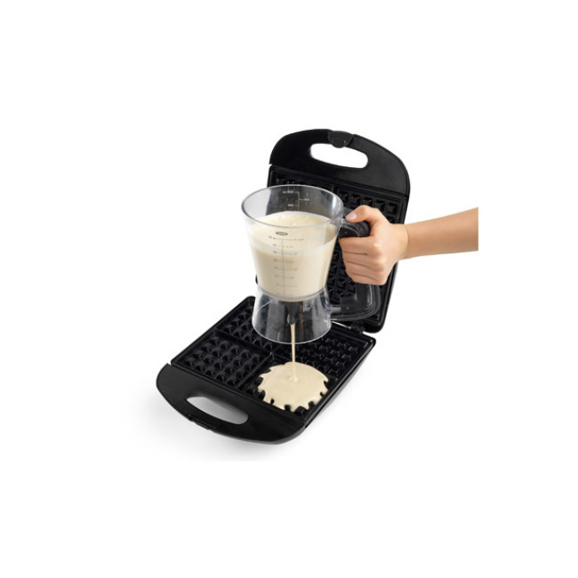  OXO Good Grips Precision Batter Dispenser 4 cup : Everything  Else