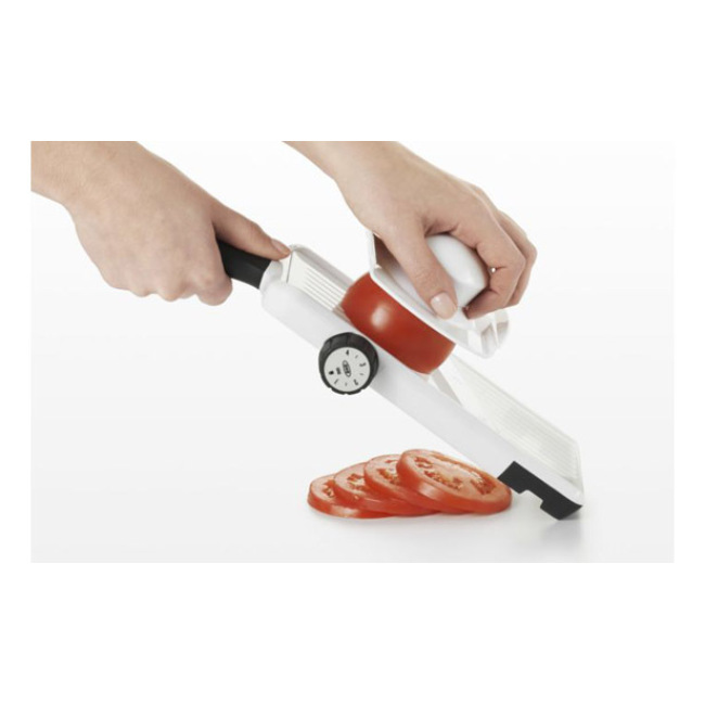 OXO Adjustable Hand-Held Mandoline Slicer 2