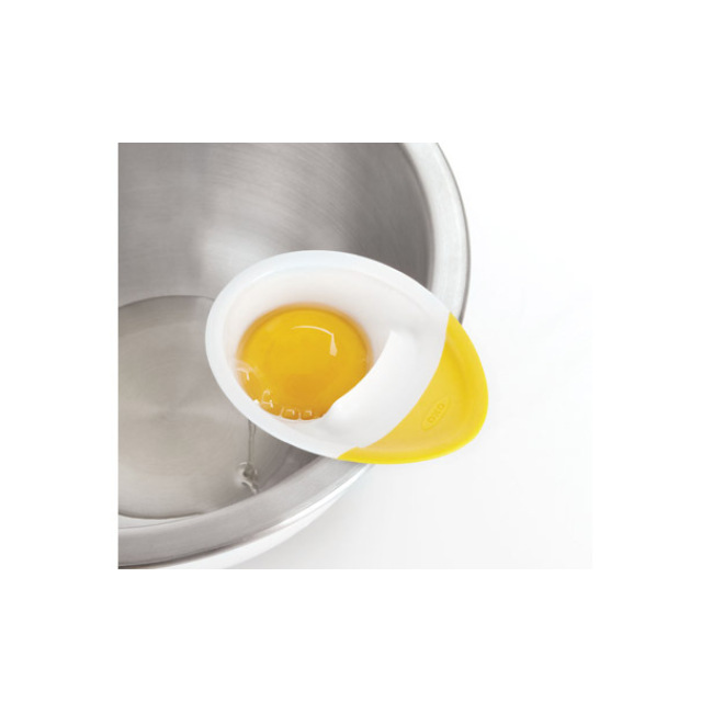 OXO Good Grips 3-in-1 Egg Separator 4