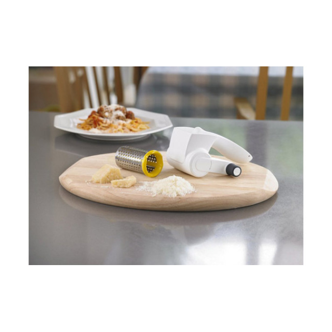 Zyliss Classic Cheese Grater 4