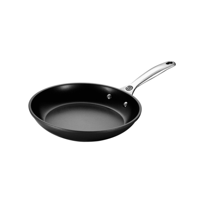 Le Creuset Toughened Nonstick (TNS) PRO 9.5