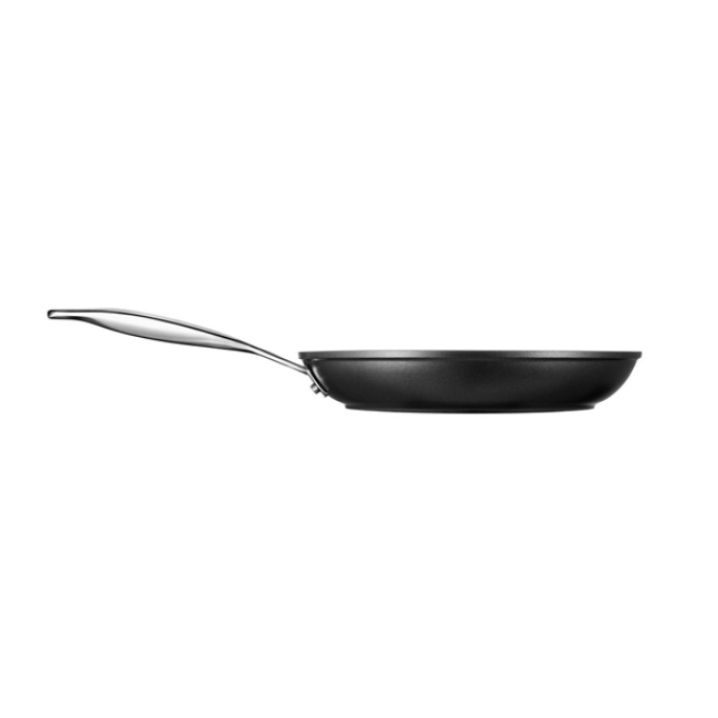 Le Creuset Toughened Nonstick (TNS) PRO 10