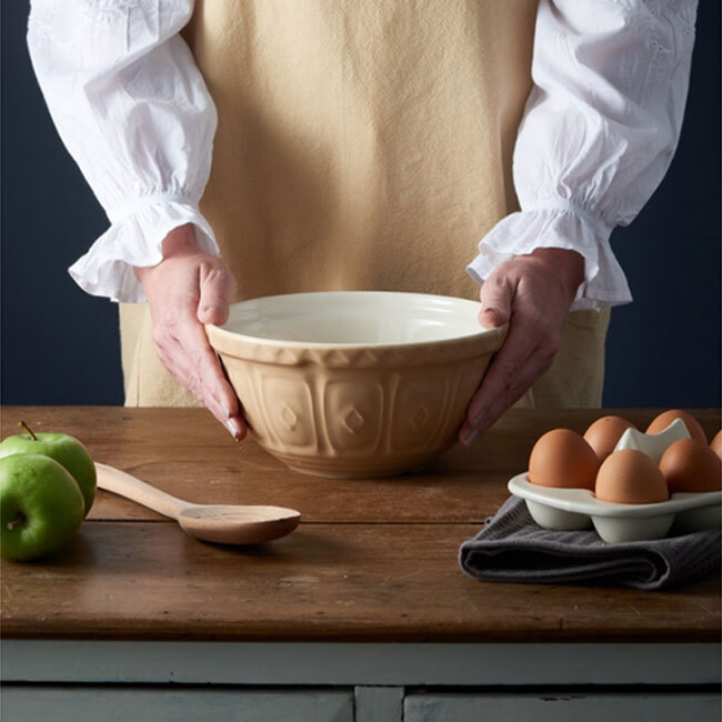 Mason Cash S30 Mixing Bowl - 4.65 Cup | Original Cane