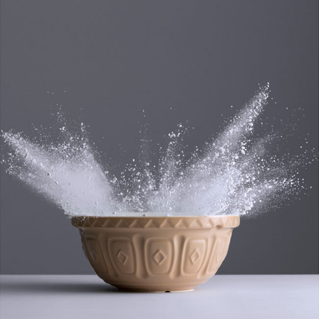 Mason Cash S12 Mixing Bowl - 17 cup | Original Cane