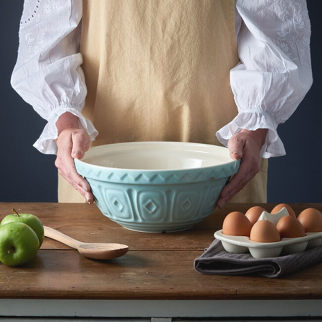 Mason Cash s18  Mixing Bowl - 11 Cup | Original Cane | Color Mix - Powder Blue