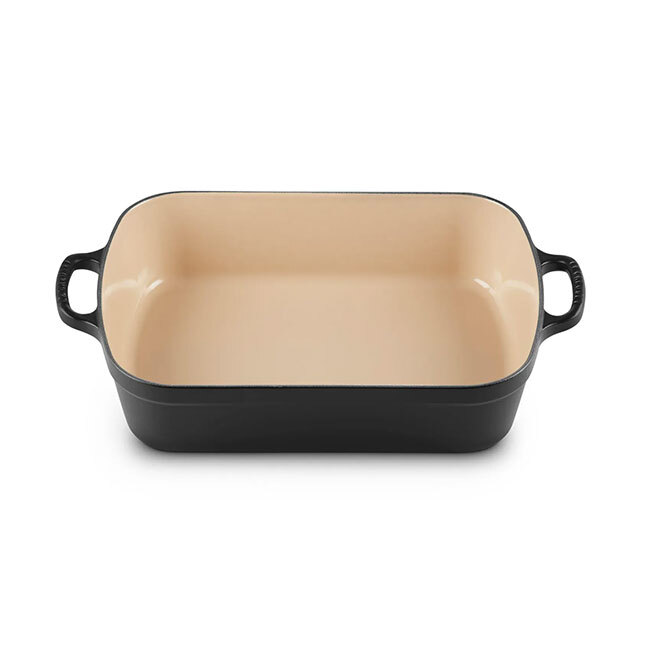 Le Creuset Signature 5.25 Qt. Roaster | Licorice