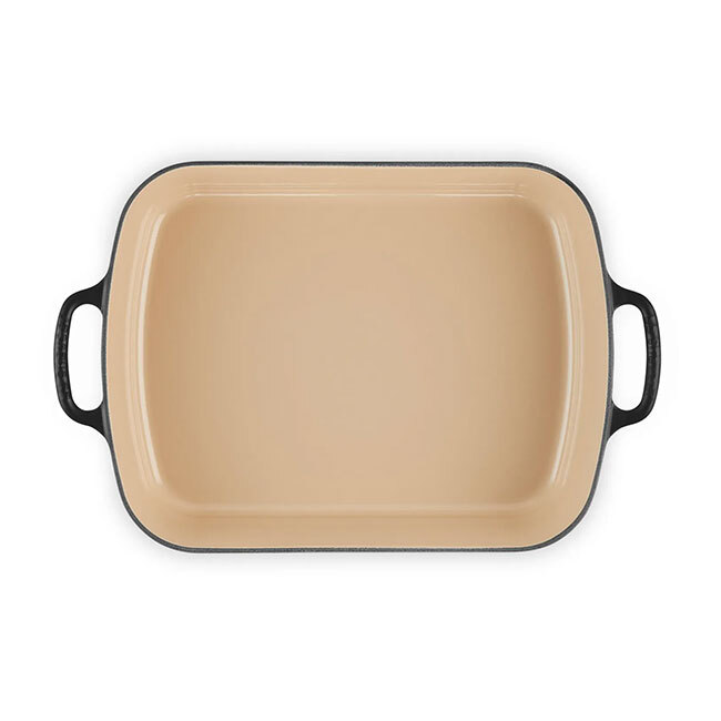 Le Creuset Signature 5.25 Qt. Roaster | Licorice