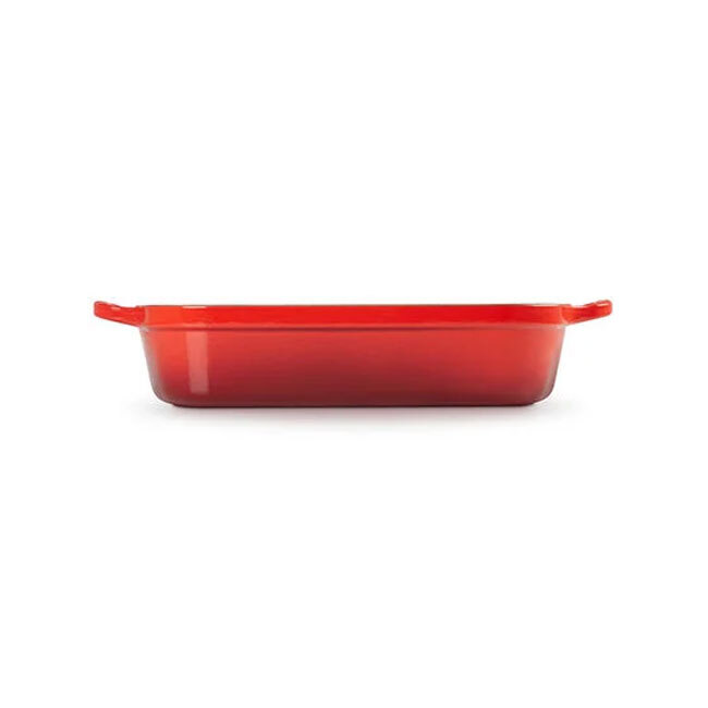 Le Creuset Signature 5.25 Qt Roaster | Cerise - side