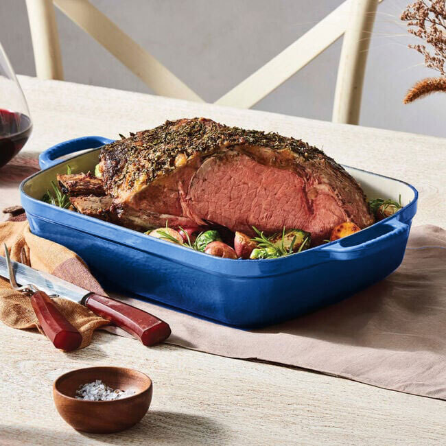 Le Creuset Signature 5.25 Qt Roaster | Marseille in use