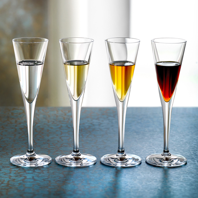 Stölzle Vodka/Aperitif Glasses with Beverage