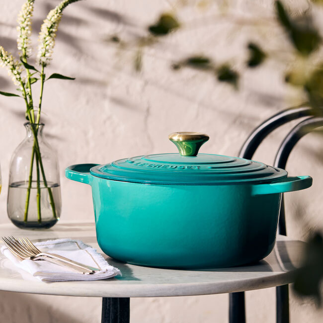 Le Creuset Signature 5.5 Qt Round Dutch Oven | Riviera