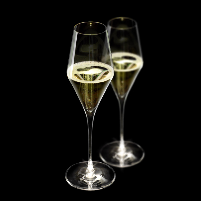 Stölzle Quatrophil Champagne Highlight White Flute 10 oz. | Set of 2