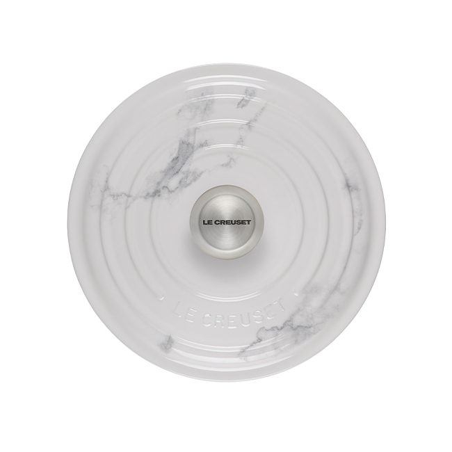 Le Creuset Signature 4.5 Qt. Round Dutch Oven | Marble - Lid