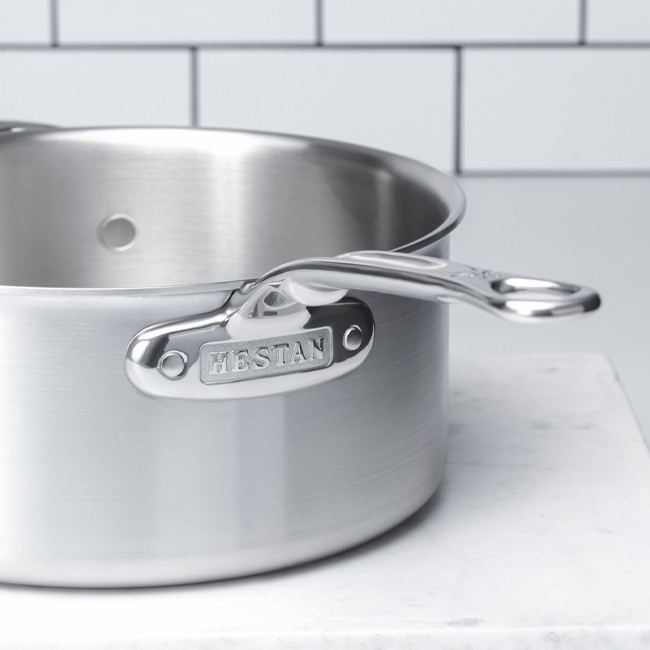 Hestan | Thomas Keller Insignia™ Commercial Clad Stainless Steel 1.5 Qt. Open Sauce Pot - Handle