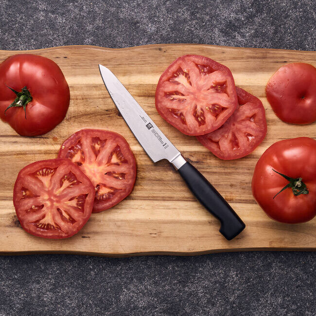 Zwilling J A Henckels FOUR STAR 5.5