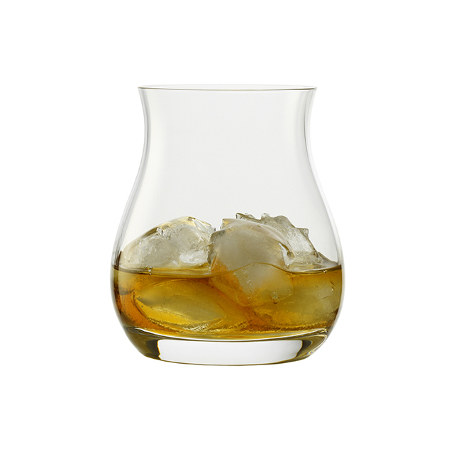 Stölzle Glencairn Canadian Whisky Glass with Beverage