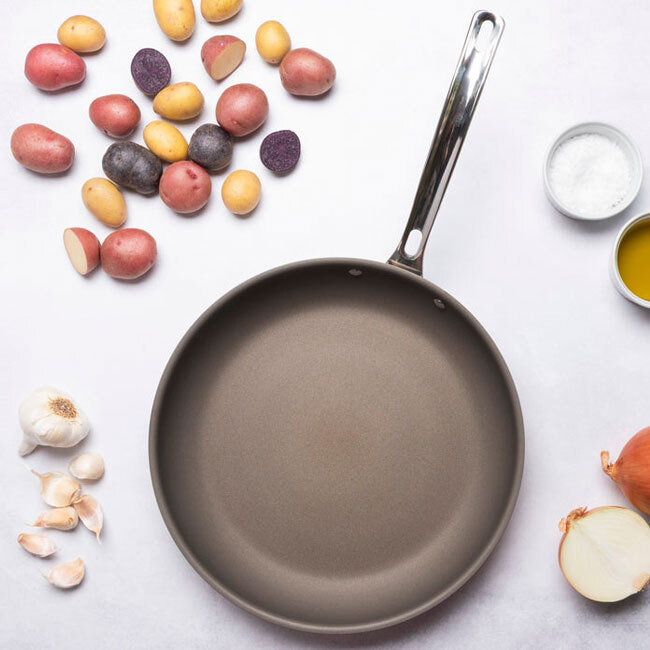 VIKING Pureglide Pro 3-Ply 12” Fry Pan