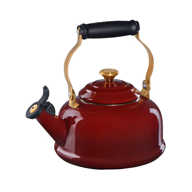 Le Creuset Classic Whistling Teakettle | Rhone