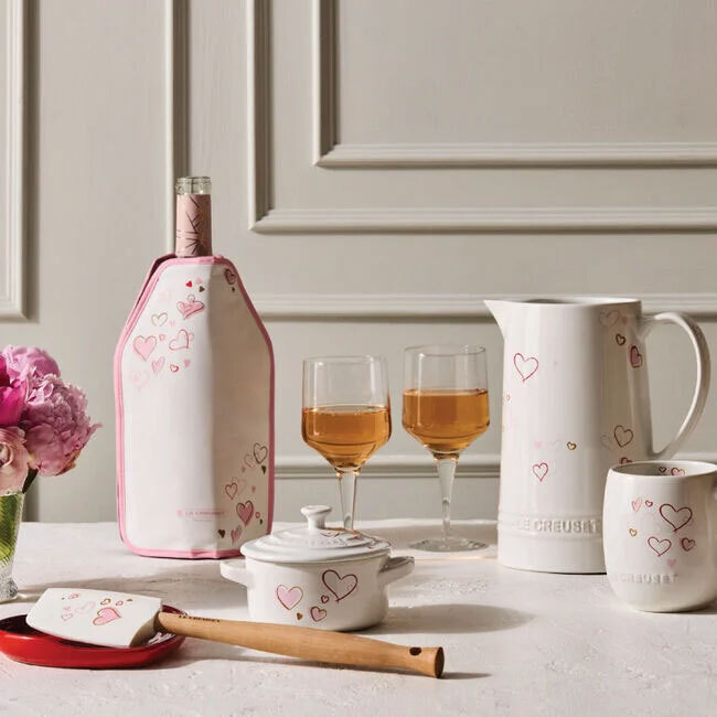 Le Creuset Mon Coeur Collection Spatula with other items