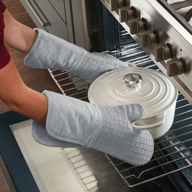 Le Creuset Silicone/Cotton Oven Mitt | Charbon