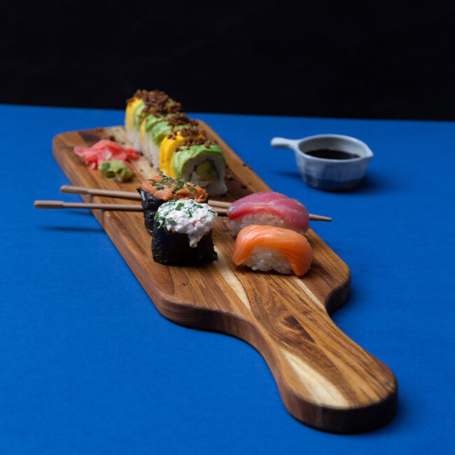 Teakhaus Marine Paddle Cutting & Serving Board w/Handle