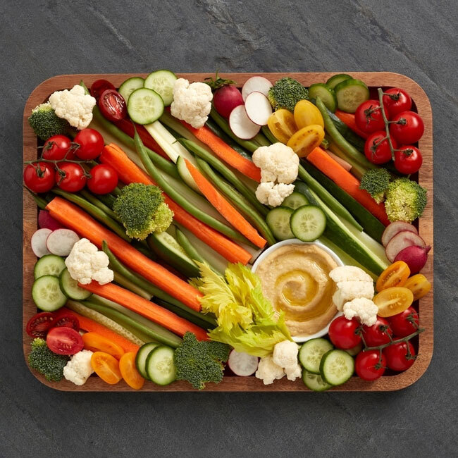 Build-A-Board™ Cutting Board with Clear Locking Lid, 14” x 11”