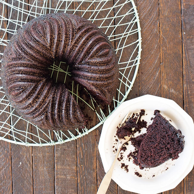 Nordic Ware 10-Cup Bavaria Bundt® Pan