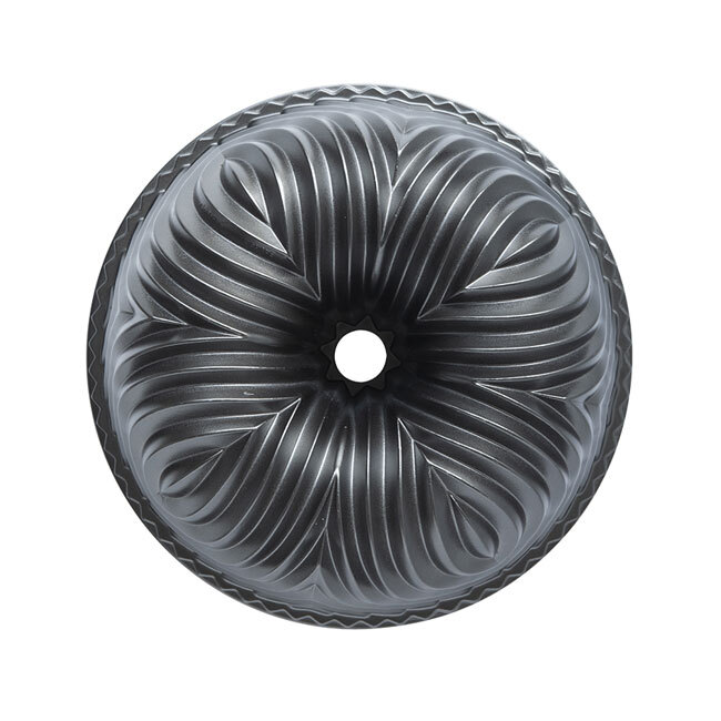 Nordic Ware 10-Cup Bavaria Bundt® Pan