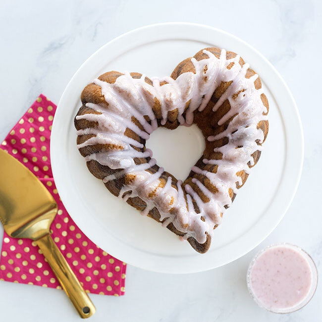 Nordic Ware 10-Cup Elegant Heart Bundt® Pan