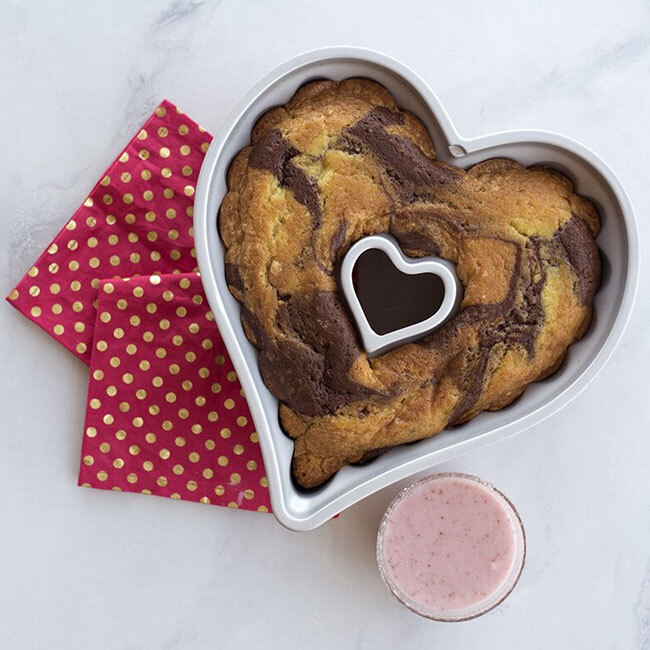 Nordic Ware 10-Cup Elegant Heart Bundt® Pan