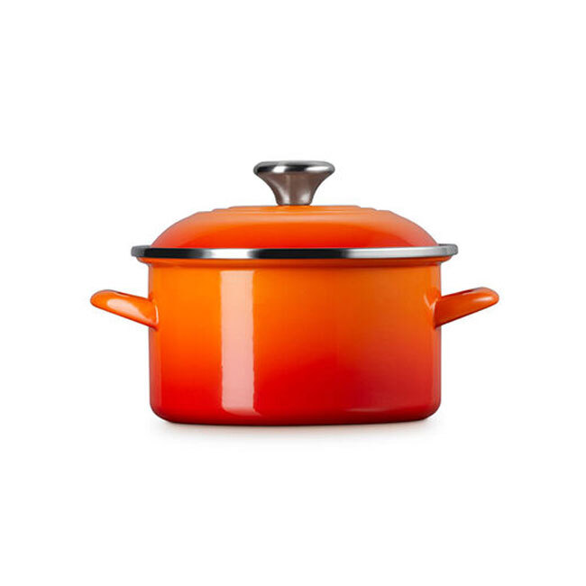 Le Creuset Enamel on Steel Traditional Petite 4 Qt. Stockpot | Flame