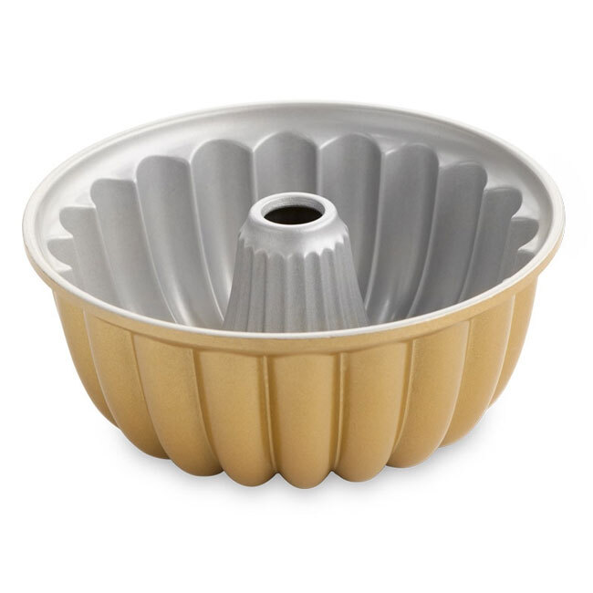 Nordic Ware 10 Cup Elegant Party Bundt® Pan - interior