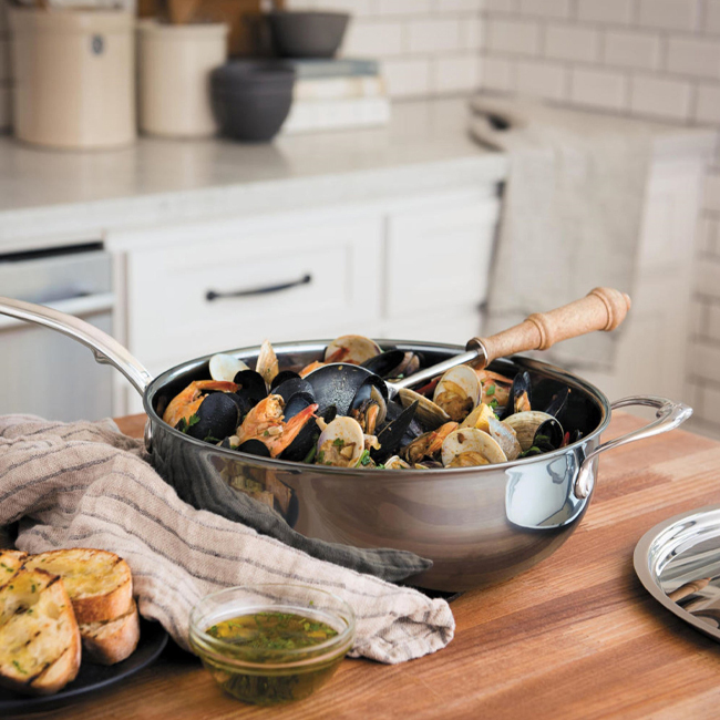 Hestan Nanobond Titanium Stainless Steel Essential Pan with Lid, Stainless Steel, 3.5 Quart