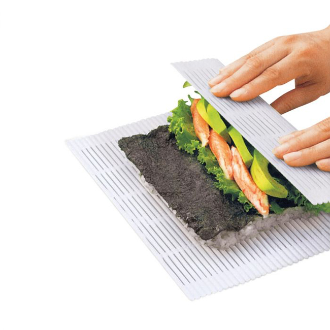 Product HIC | Helen's Asian Kitchen Easy Sushi Rolling Mat