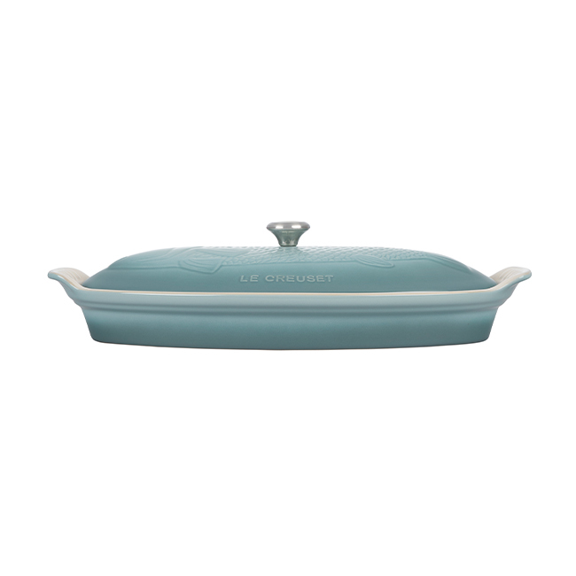 Le Creuset 1.7 Qt. Fish Baker - Side | Sea Salt