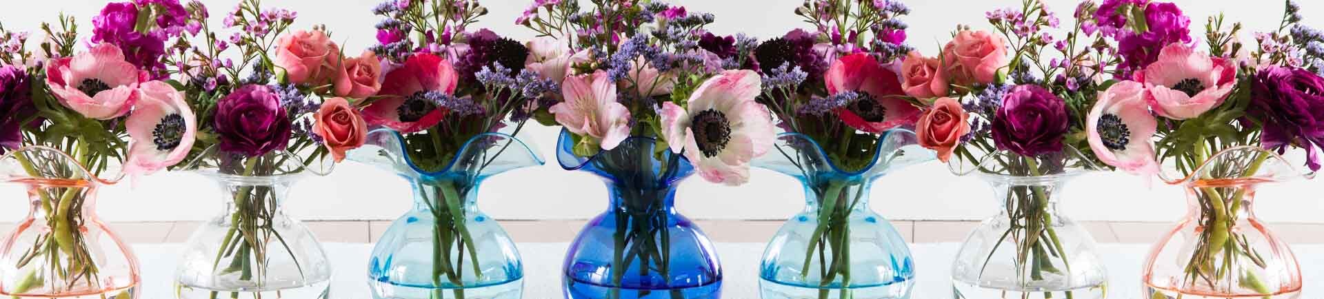 Vietri Hibiscus Glass Vases