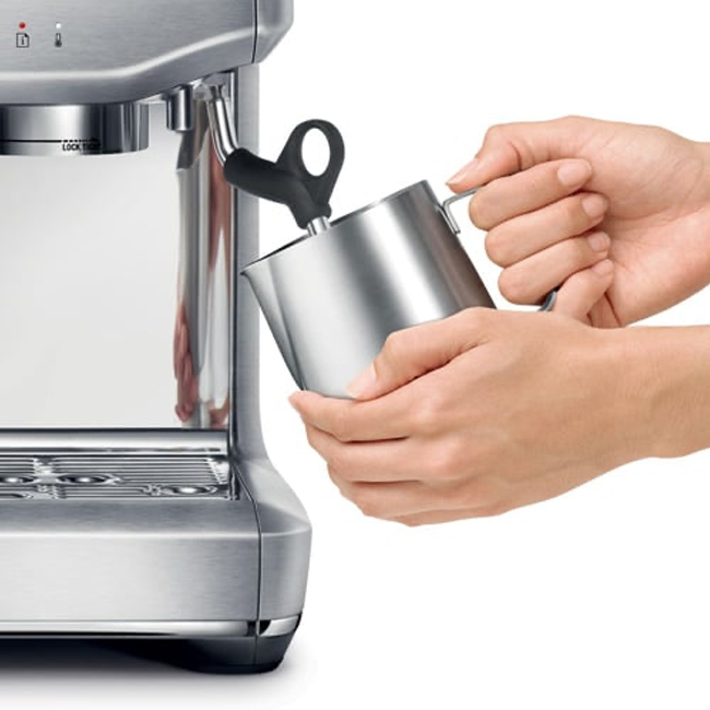 Breville Barista Express® Impress - frothing