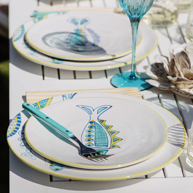 Vietri Elba's Fish Spiked Fin Salad Plate - place setting