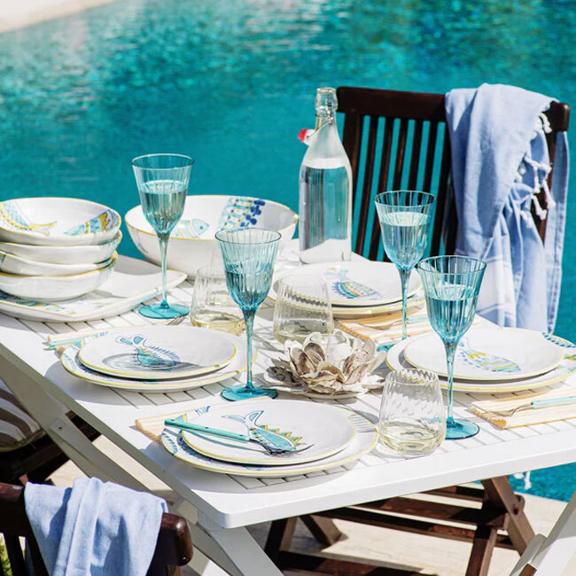 Vietri Elba's Fish Spiked Fin Salad Plate - table setting